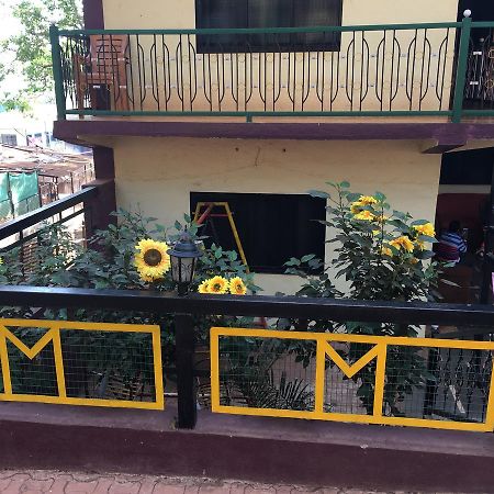 Hotel Madhumalti Matheran Exteriér fotografie