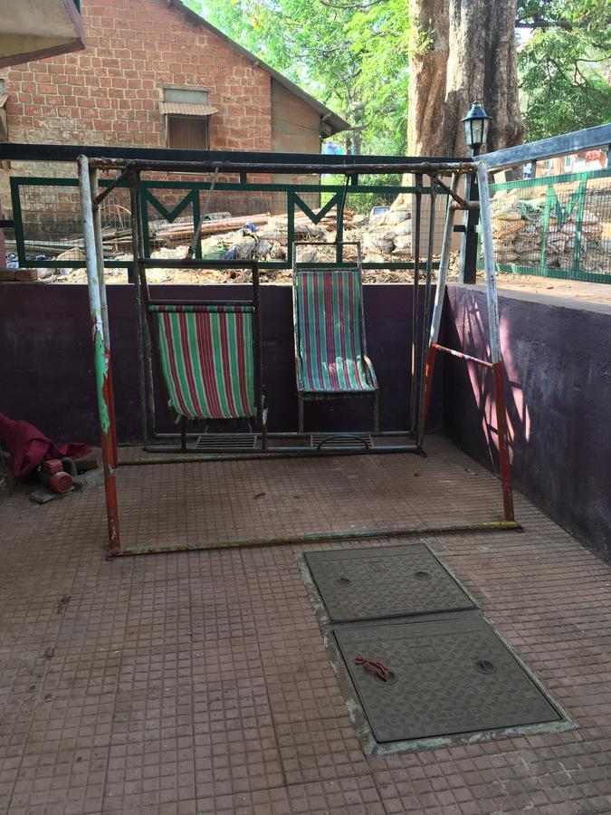 Hotel Madhumalti Matheran Exteriér fotografie