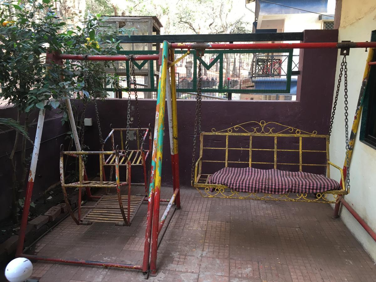 Hotel Madhumalti Matheran Exteriér fotografie