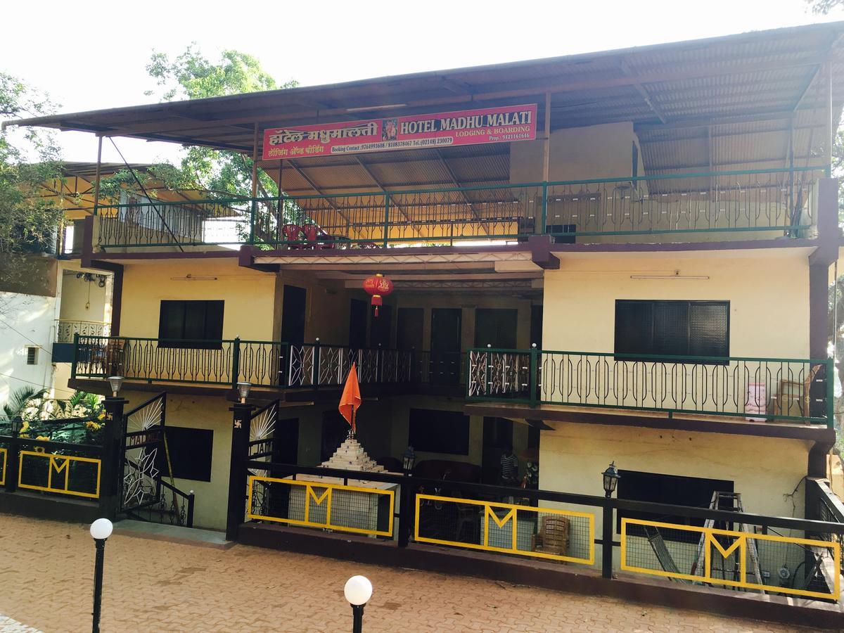 Hotel Madhumalti Matheran Exteriér fotografie