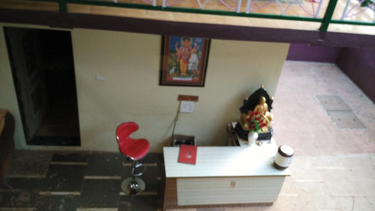 Hotel Madhumalti Matheran Exteriér fotografie