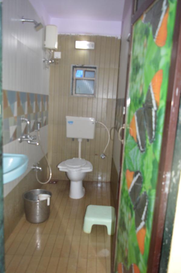 Hotel Madhumalti Matheran Exteriér fotografie